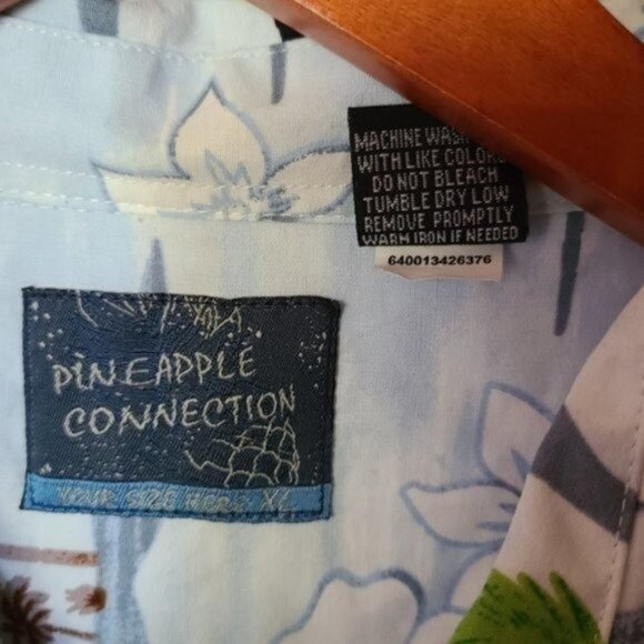 Pineapple Connection Hawaiian Tropical Blue Floral‎ - Picture 9 of 13